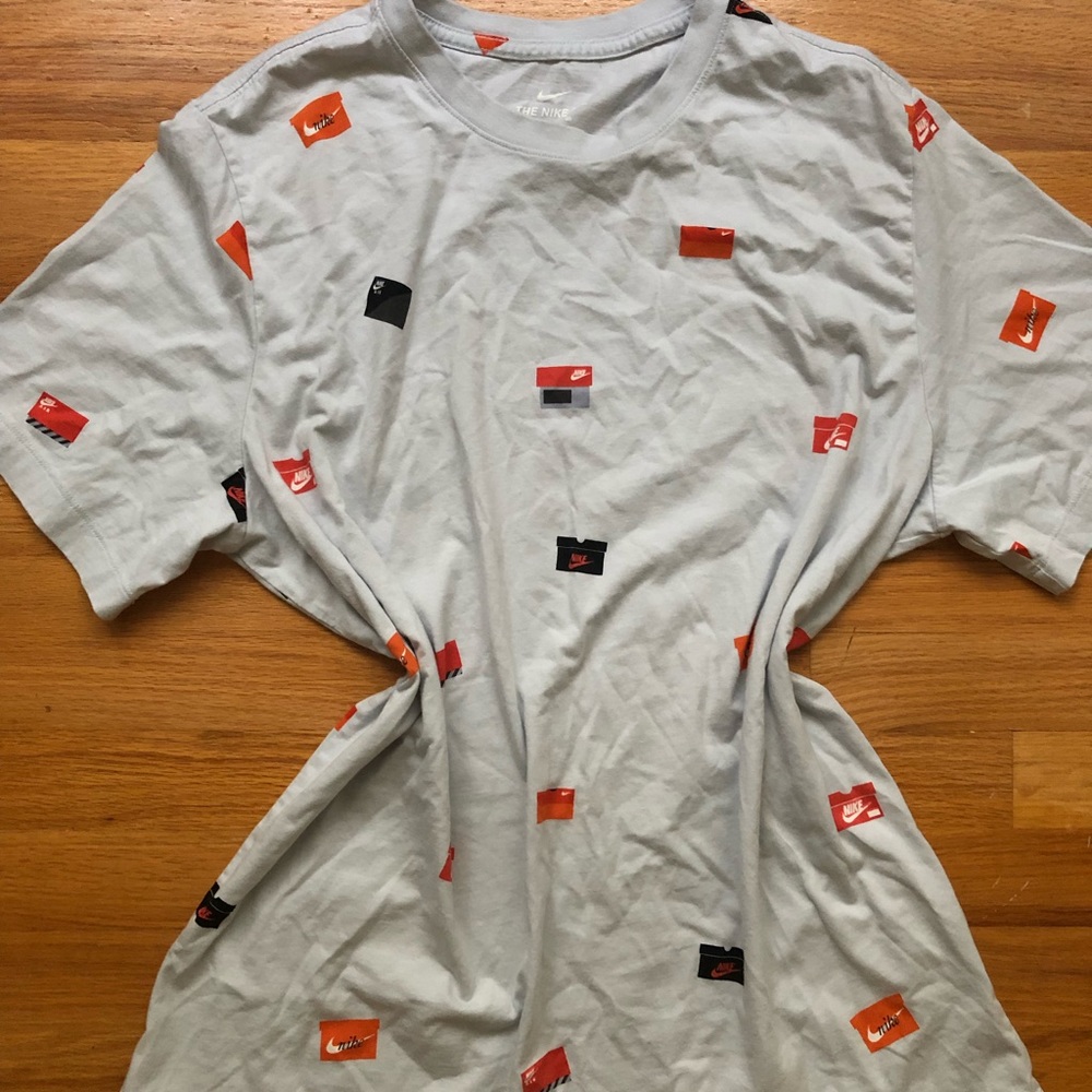 Men’s Nike Shoe Box Tee!